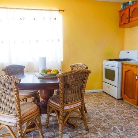 Apartamento Belle View-Tulip Laborie Exterior foto