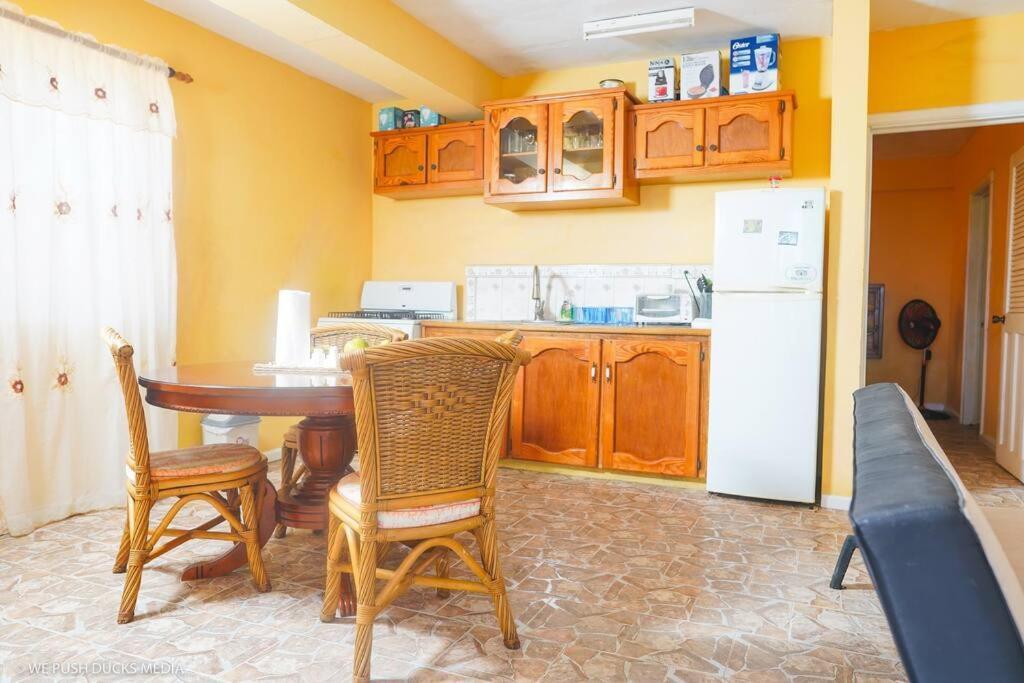Apartamento Belle View-Tulip Laborie Exterior foto